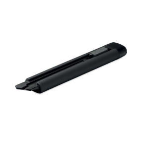 Large retractable knife