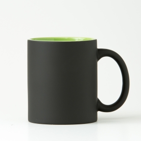 The magic mug with a colorful interior