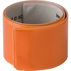 Snap band