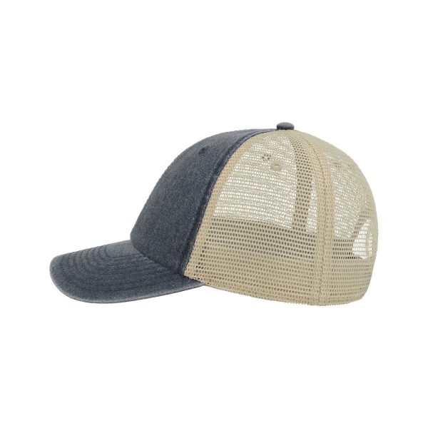 Cap with mesh CASE