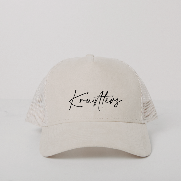 A hat with a mesh and your name