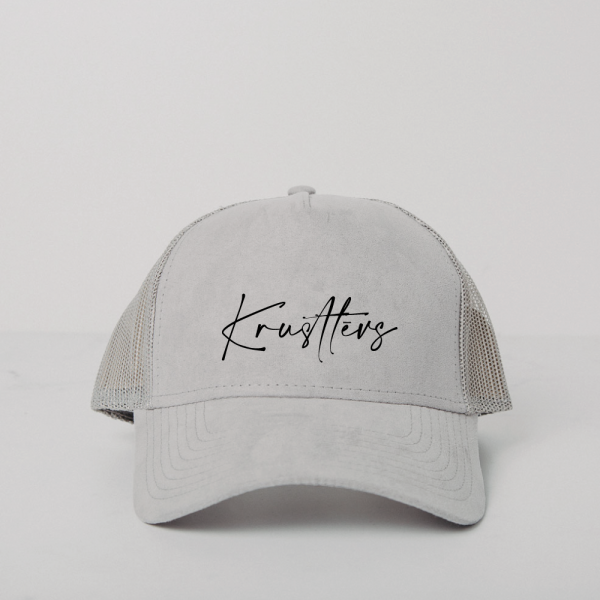 A hat with a mesh and your name