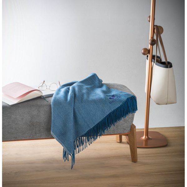 Acrylic blanket HD99044
