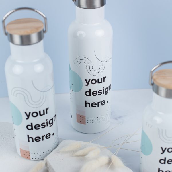 Water bottles with bamboo lids