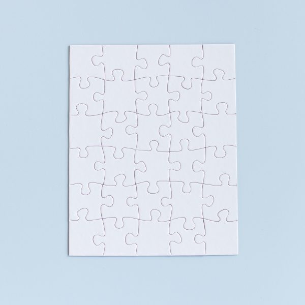 Puzzle with 30 dice